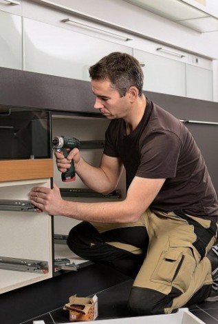 Аккумуляторная дрель-шуруповерт METABO PowerMaxx BS 1х2,0 Ач [600079500]