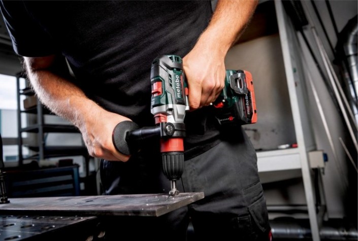 Дрель-шуруповерт аккумуляторная METABO GB 18 LTХ BL Quick i бесщеточная, без АКБ и ЗУ (Резьборез) [602362840]