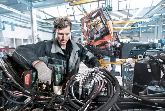 Гайковерт аккумуляторный METABO SSW 18 LTX 4,0 Ач 600 ударный [602198500]