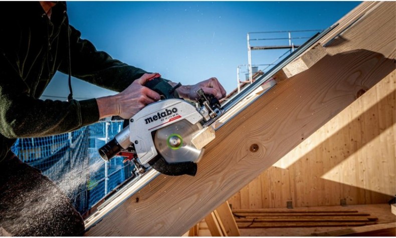 Направляющая METABO KFS 30 для торцовочных пил [629015000]