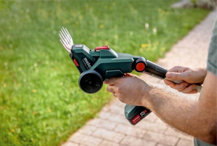 Ножницы для травы аккумуляторные METABO PowerMaxx SGS 12 Q 1х2.0 Ач [601608500]