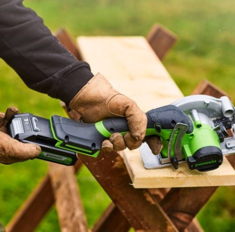 Пила циркулярная аккумуляторная GREENWORKS G24MCS, бесщеточная без АКБ и ЗУ [1501207]