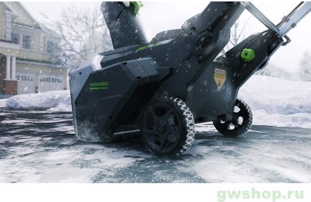 Снегоуборщик аккумуляторный GREENWORKS GD82STK5 82V, АКБ 5Ач и ЗУ 2602507UB [2602507UB]
