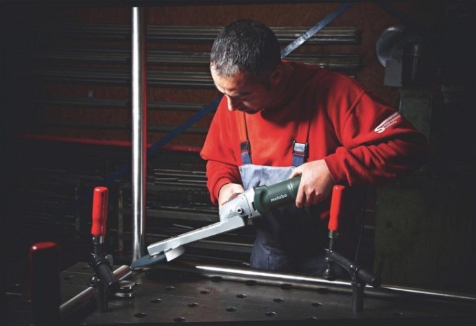 Углошлифмашина METABO KNSE 9-150 Set [602265500]