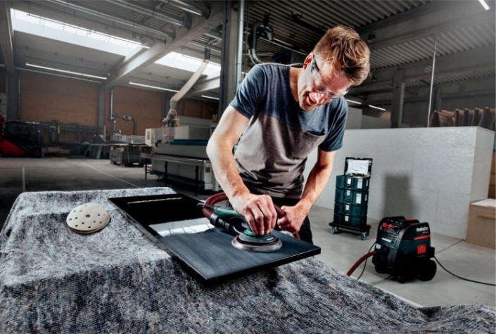 Виброшлифмашина METABO SXE 150-25 BL эксцентриковая Metaloc [615025700]