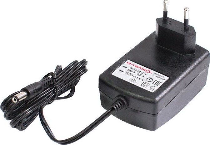 Зарядное устройство для аккумуляторов ИНТЕРСКОЛ 18.0V.1.5V Ач Li-ion (2401.016) [2401.016]